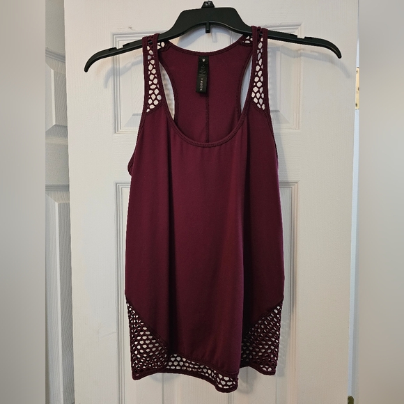 Yogalicious Maroon Tank Top with Mesh Accents - Picture 1 of 3